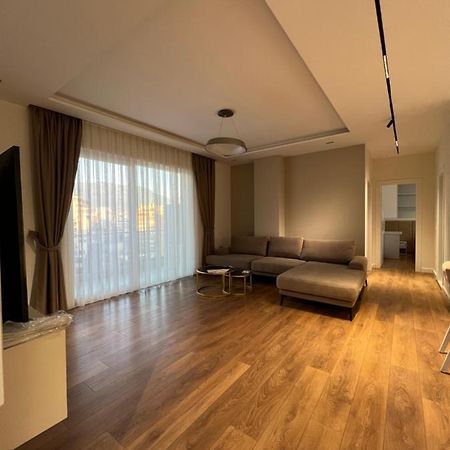 Blanc 7 Apartment Тирана Екстериор снимка