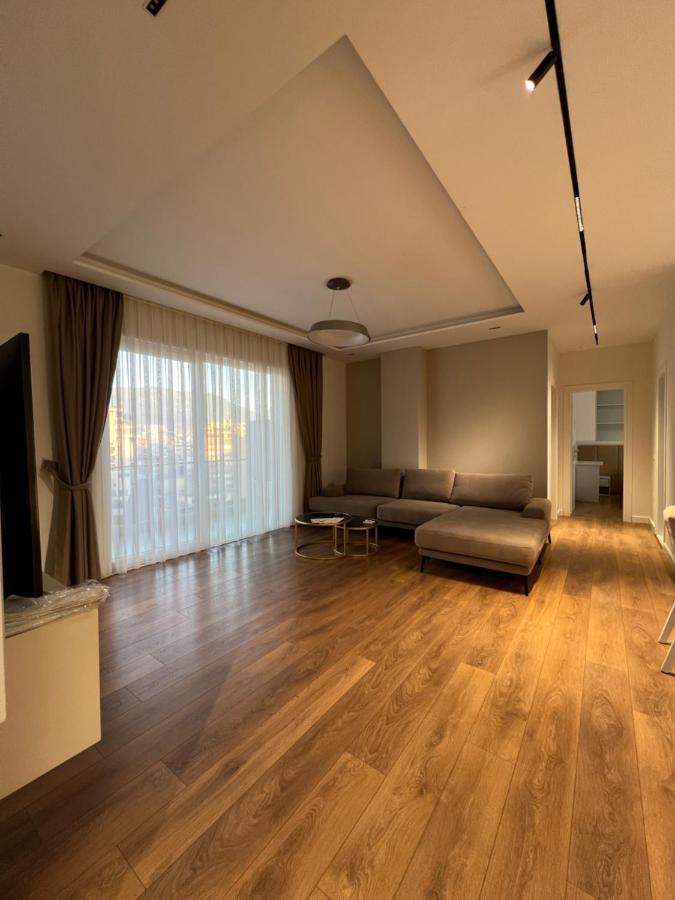 Blanc 7 Apartment Тирана Екстериор снимка