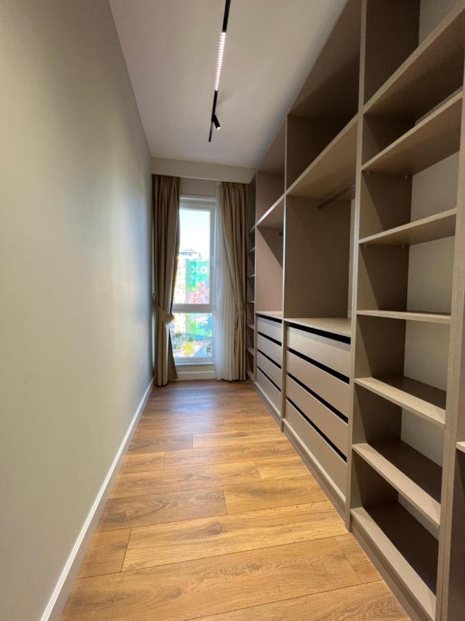 Blanc 7 Apartment Тирана Екстериор снимка
