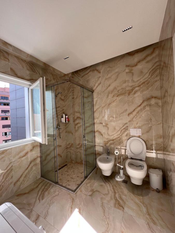 Blanc 7 Apartment Тирана Екстериор снимка
